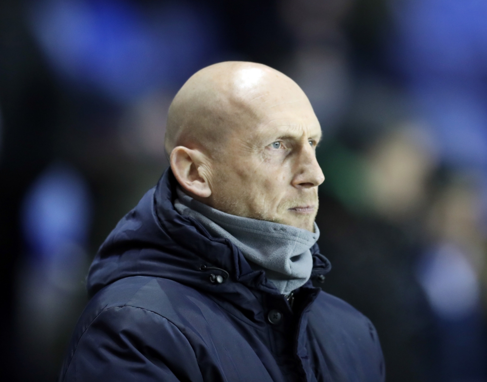 Stam facing big selection calls for Leeds United clash
