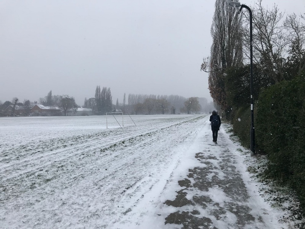 Hour by hour weather forecast for Reading as snow hits for the fourth day