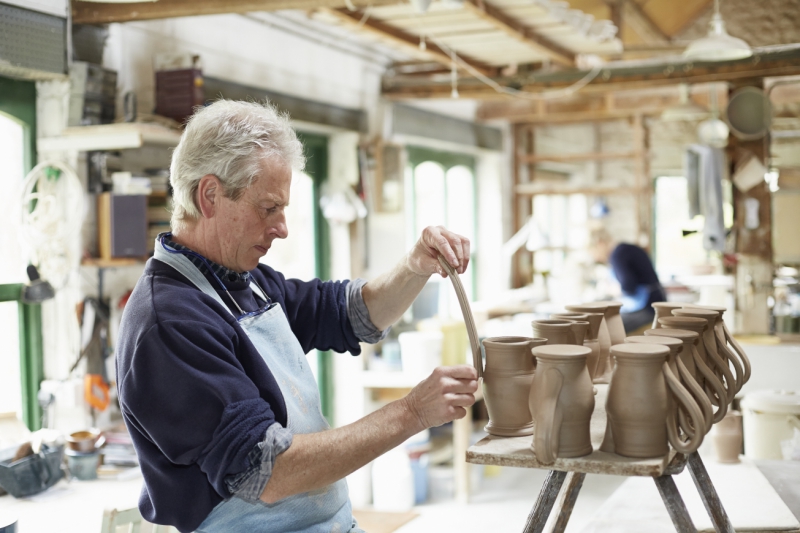 Autistic girls invited to pottery painting class in Tilehurst
