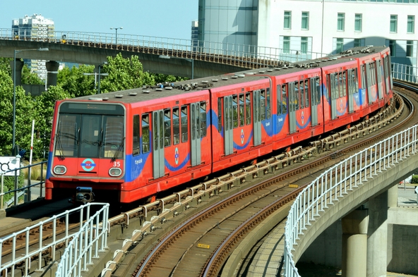 RMT CONFIRMS INDUSTRIAL ACTION IN TWO SEPARATE DISPUTES ON DOCKLANDS LIGHT RAILWAY