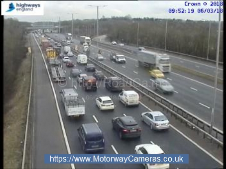 M4 clean up operation after milk tanker crash could lead to delays all day