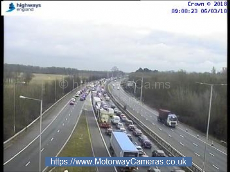 Recap updates as milk tanker comes off M4 causing long delays