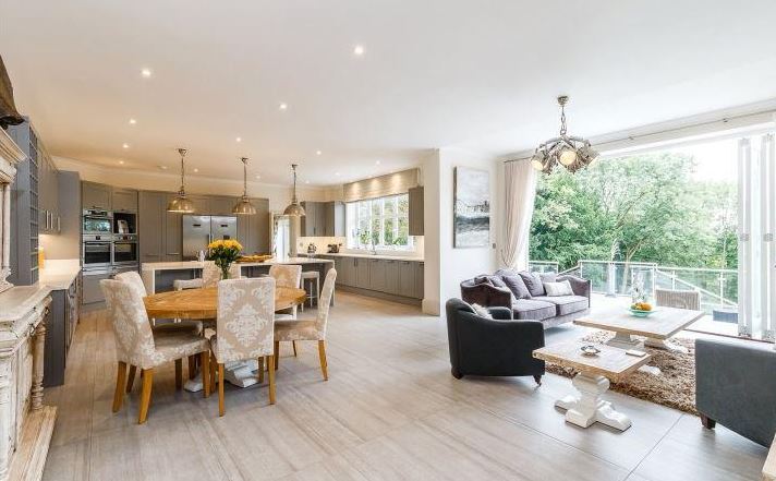 JA_BRK_130418_Caversham_home_04