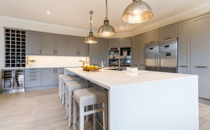 JA_BRK_130418_Caversham_home_06