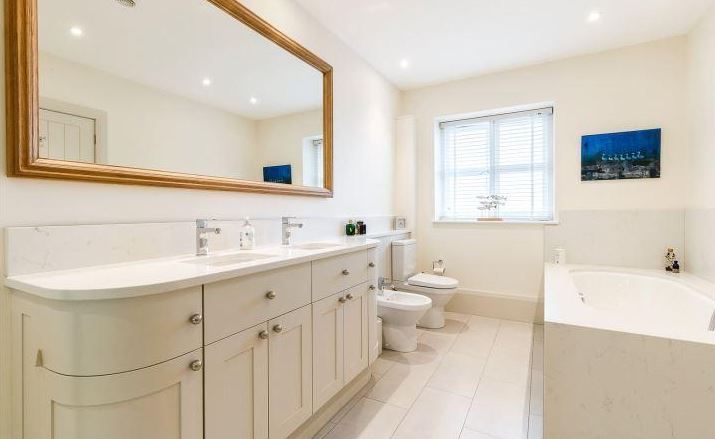JA_BRK_130418_Caversham_home_15