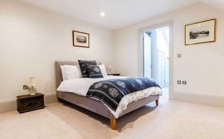 JA_BRK_130418_Caversham_home_19
