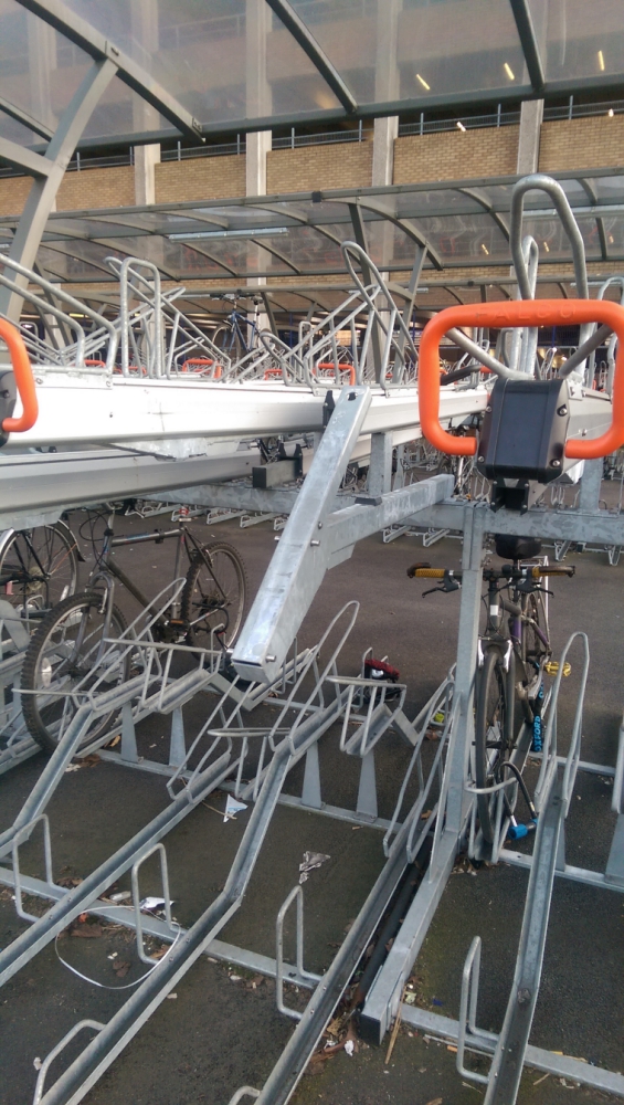 JA_BRK_250418_Vastern_Rd_bike_racks_02