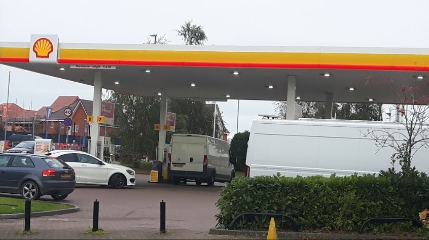 Lightfoots-Filling-Station