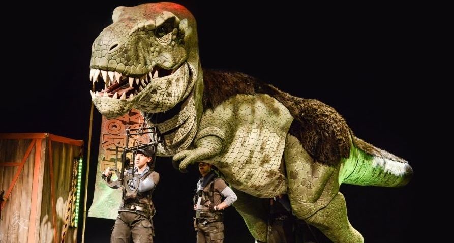 dinosaur-world-live-_030418
