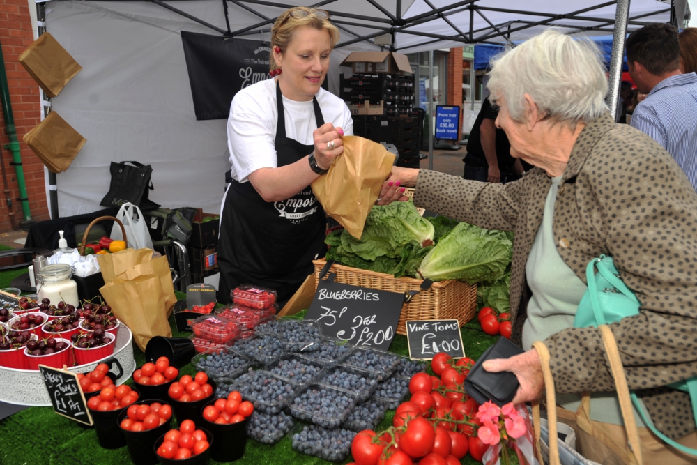 Fresh-food-market-aldershot-_080518