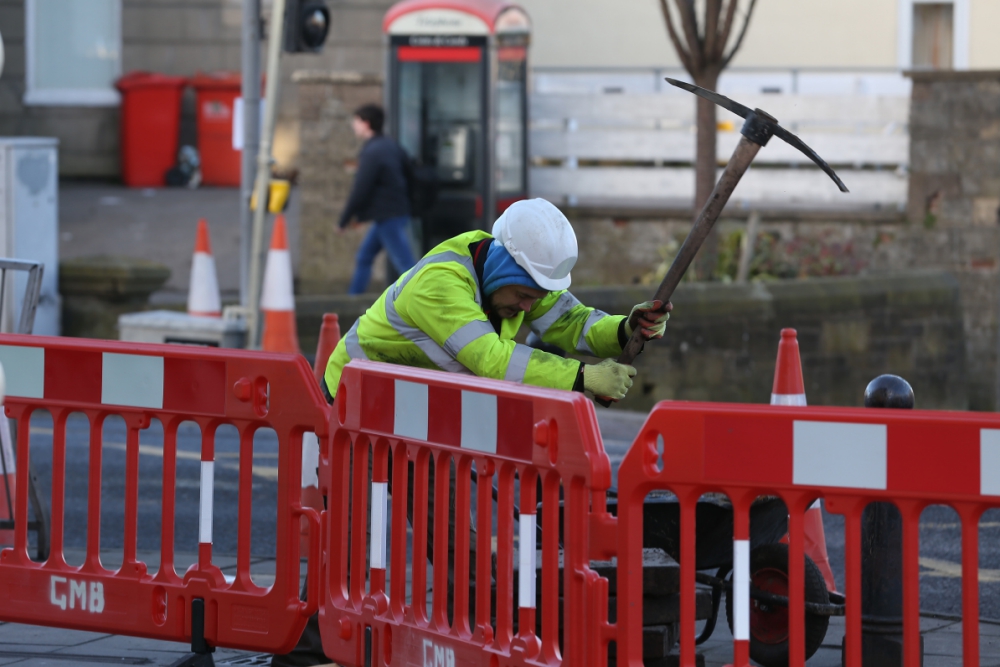 Roadworks will cause multiple delays to traffic in Reading, while overnight closures affect the M4