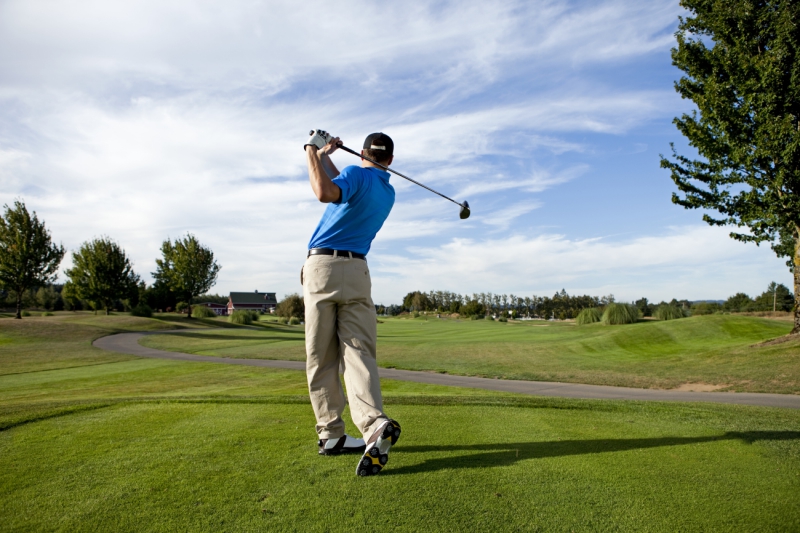Golfers to raise money for charity in Crowthorne