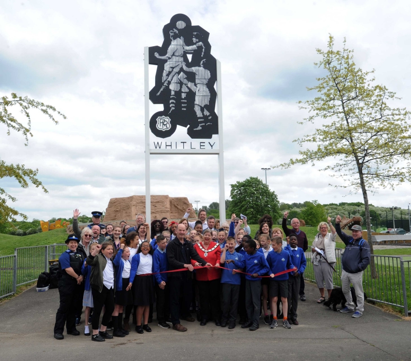 Whitley Wood art celebrates Rabson Rovers and school dinner ladies