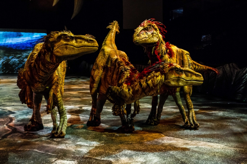 michaela strachan walking with dinosaurs