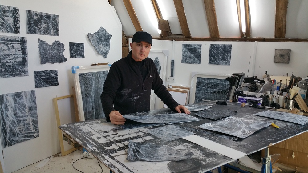 07.TomCartmill_inStudio