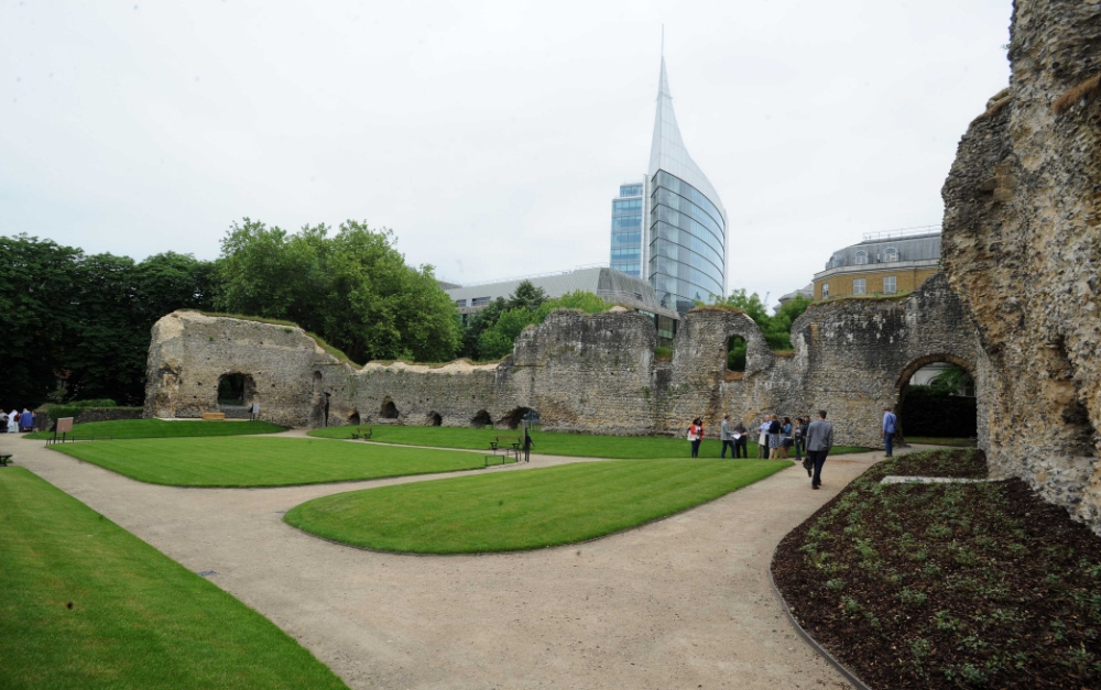 Abbey-Ruins-_070618--1-