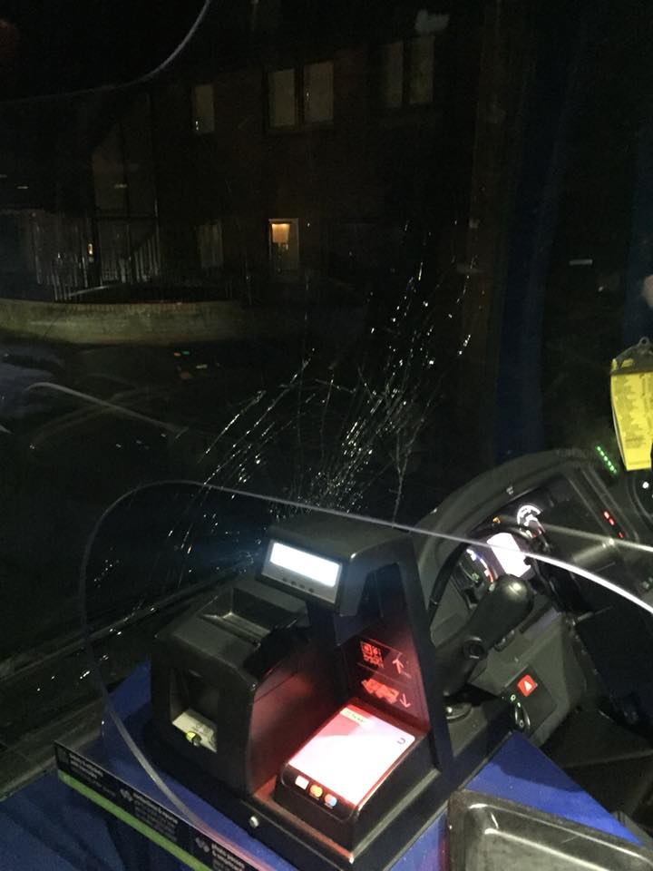 Bus-vandalism_280618