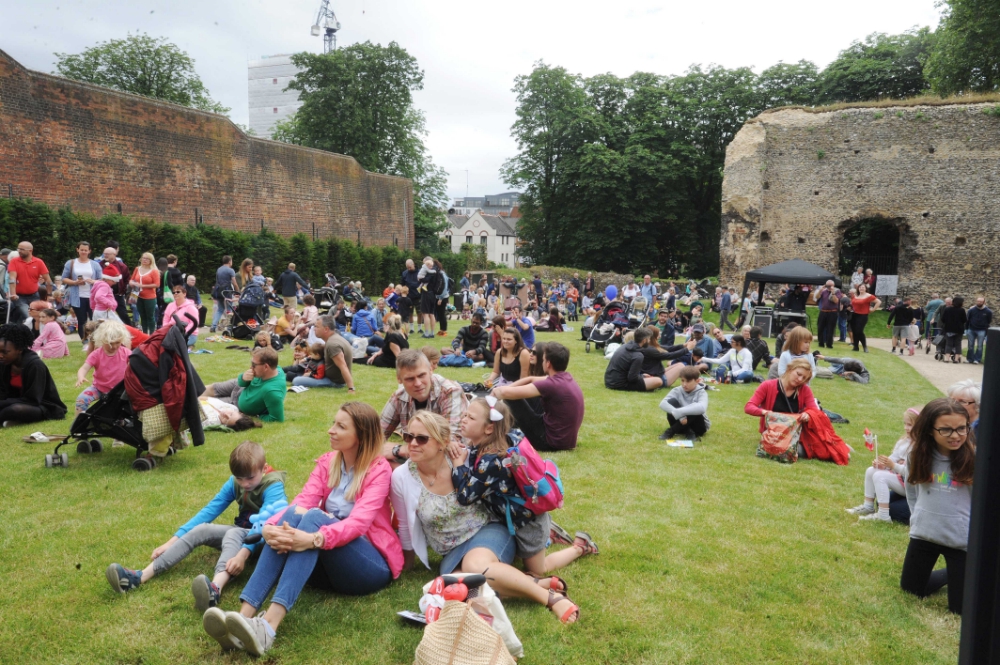 Reading-Abbey-_180618--39-