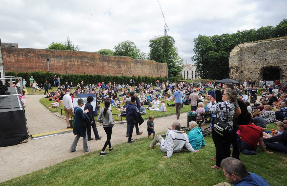 Reading-Abbey-_180618--47-