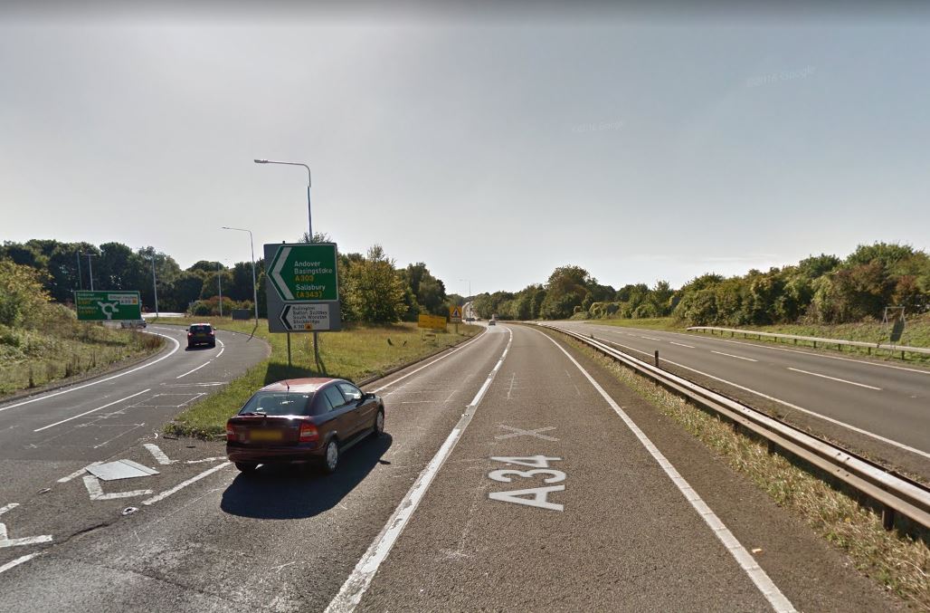 Reading man dies in A34 crash