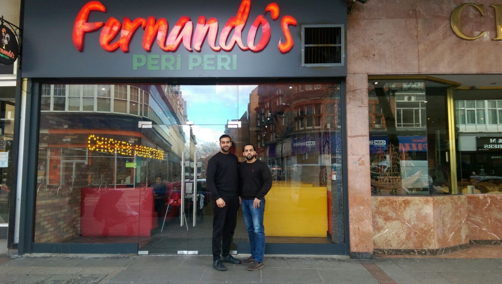 JA_BRK_090308_Fernando-s_02