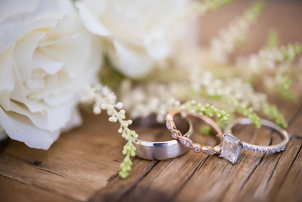 Find out who killed the bride in new Reading murder mystery