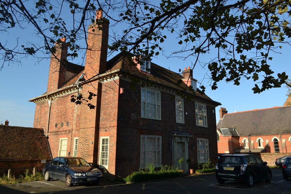 Watlington-House