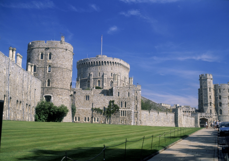 Days-out-in-Berkshire-for-children-with-special-needs-or-disabilities-windsor-castle