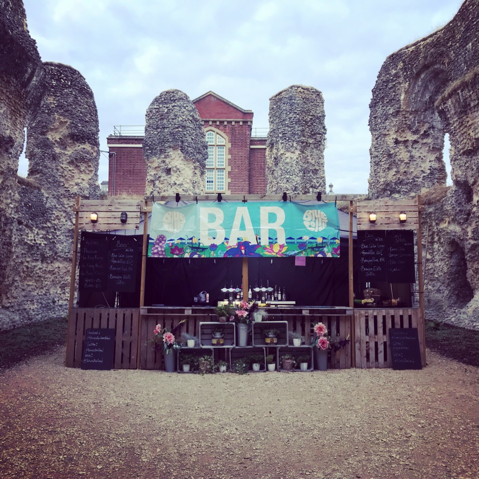 Abbey-Ruins-Meat-Feastival_01