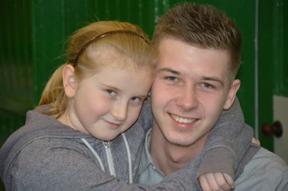 Daniel-and-KirstyCROP