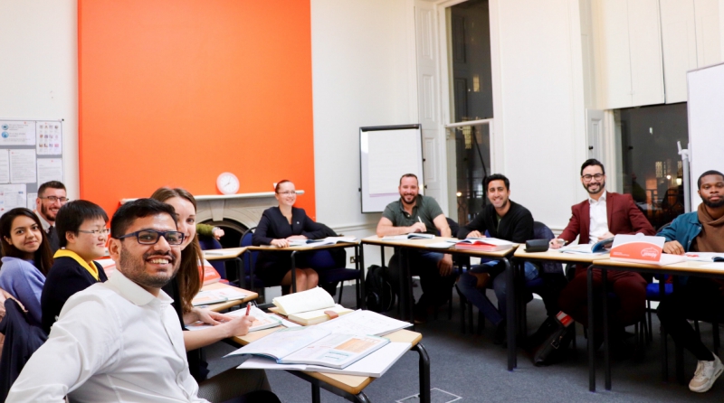 Canary-Wharf-workers-can-now-learn-Spanish-on-their-lunchbreaks-at-new-language-school--Vamos---The-Wharf--2