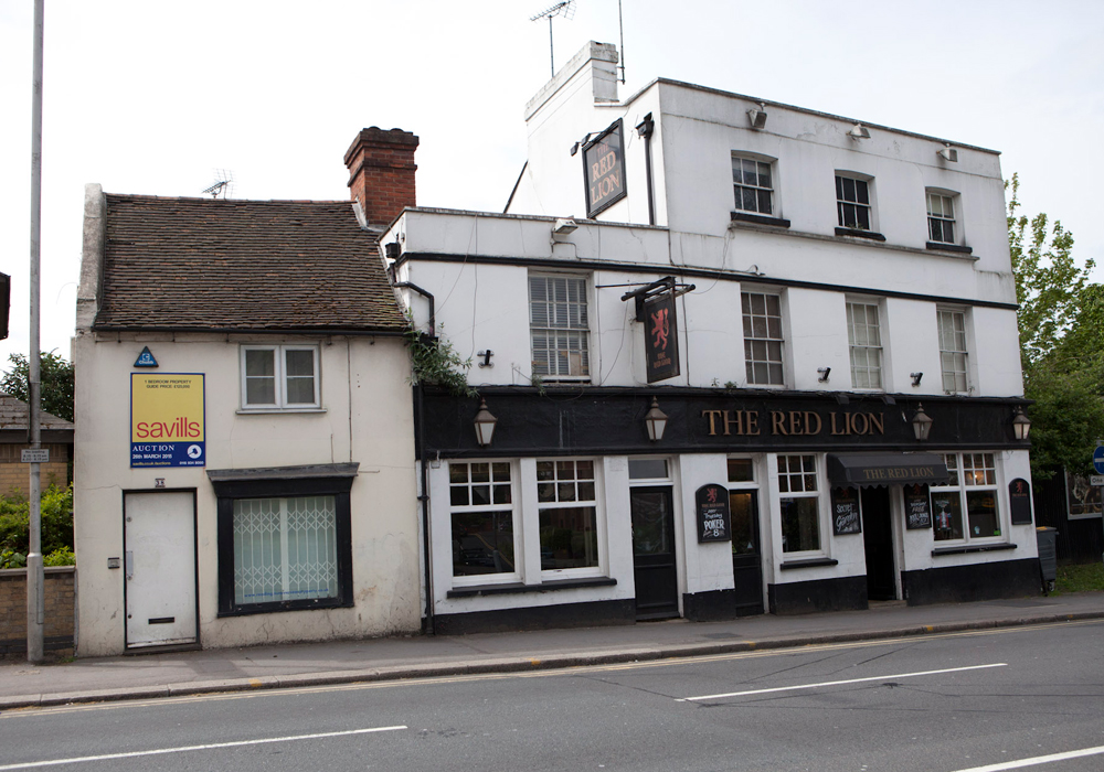 Red-Lion-Southampton-Street-301118