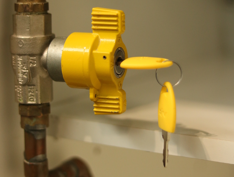Free-safety-cooker-valve-helps-residents-stay-safe-in-their-own-homes-new