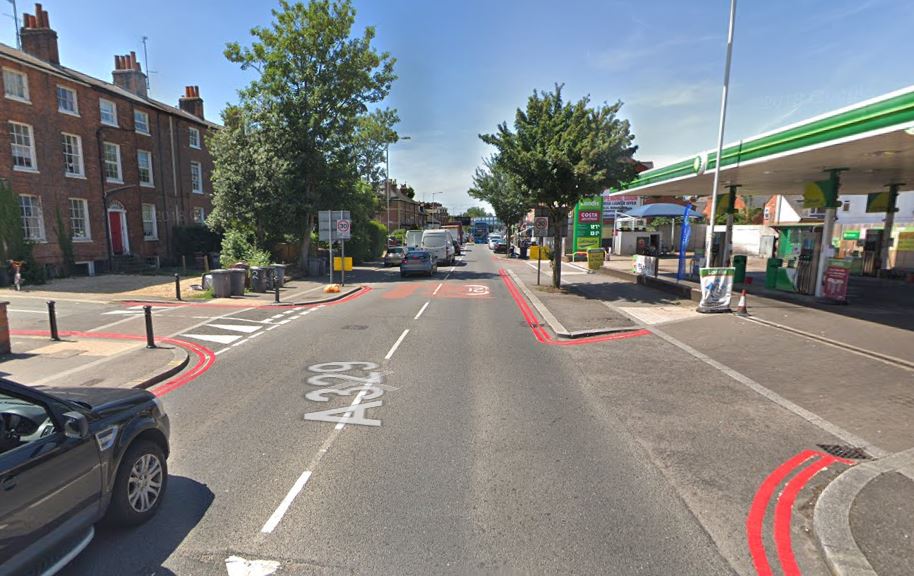 Man in hospital after Reading assault