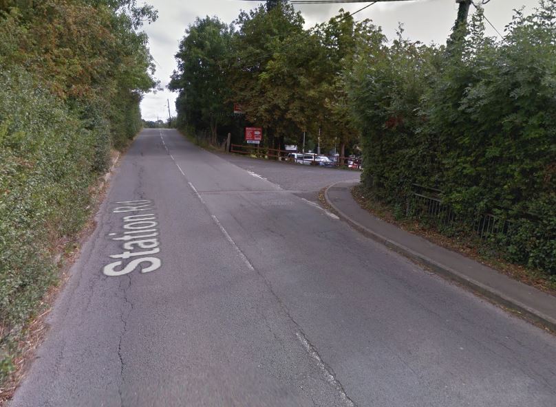 Young men's lucky escape after flipping car in Mortimer