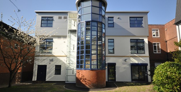 Top-10-UK-Grammar-Schools-According-to-GCSE-League-Tables-Loreto-Grammar-School-Altrincham