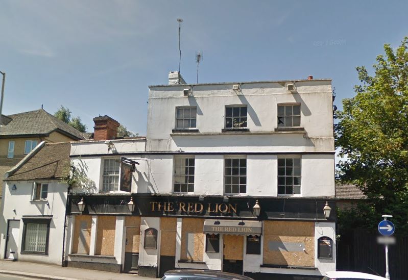Derelict Reading pub could be demolished and replaced with flats