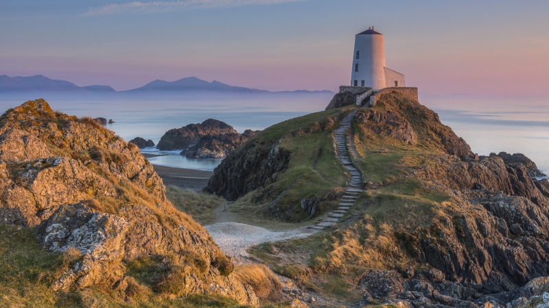 12-of-the-most-romantic-locations-in-the-UK-6
