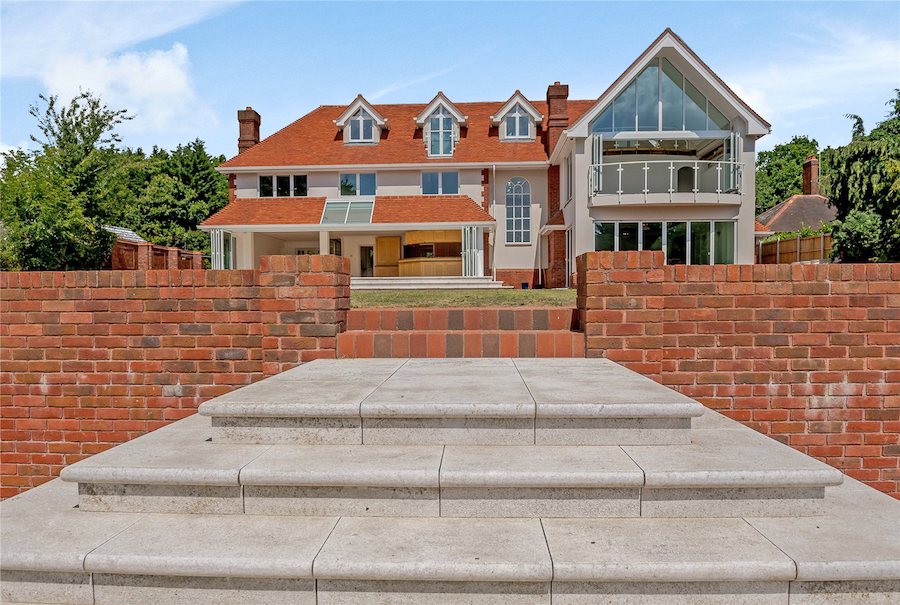 The-10-Most-Expensive-Homes-Being-Sold-in-East-Anglia-this-month-east-hanningfield