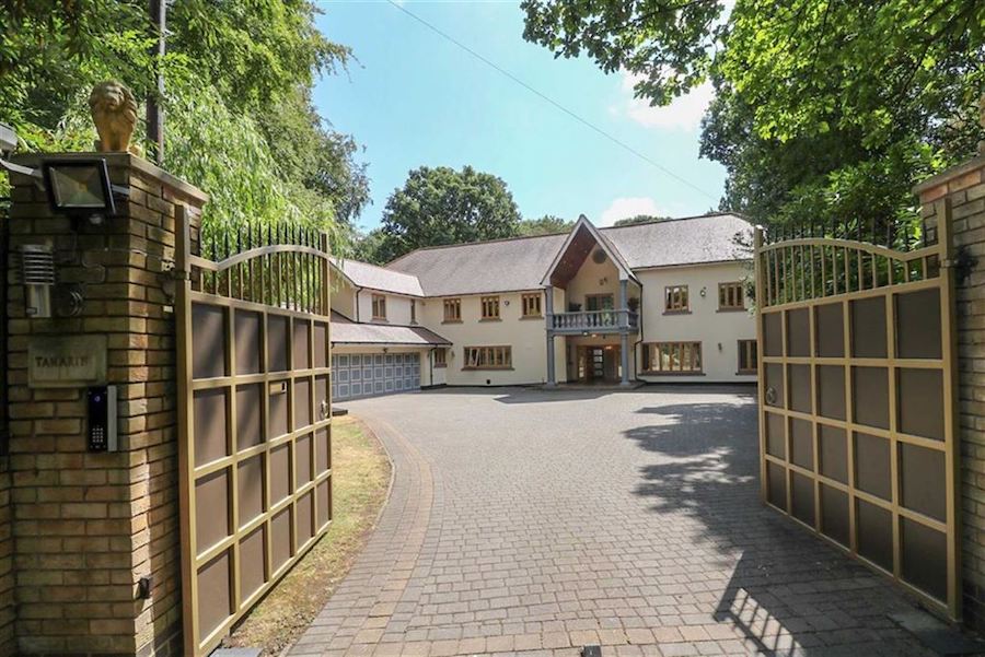 The-10-Most-Expensive-Homes-Being-Sold-in-The-West-Midlands-in-March-2019-roman-road