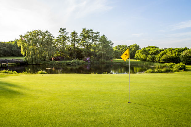 10-Best-Golf-Courses-in-Berkshire-2019-Mill