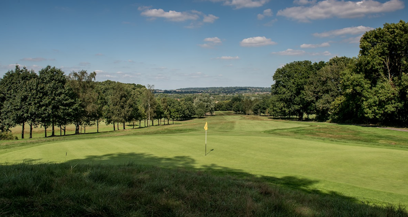 10-Best-Golf-Courses-in-Berkshire-2019-Newbury---crookham