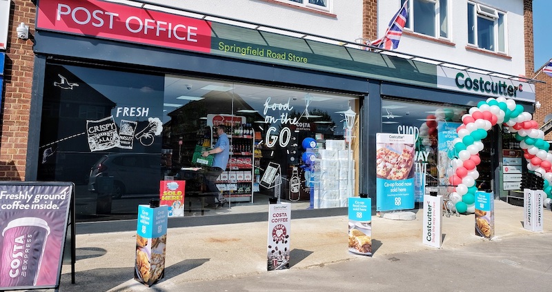 Costcutter-opens-in-Windsor-with-a-bakery-and-Costa-Coffee-machine-2