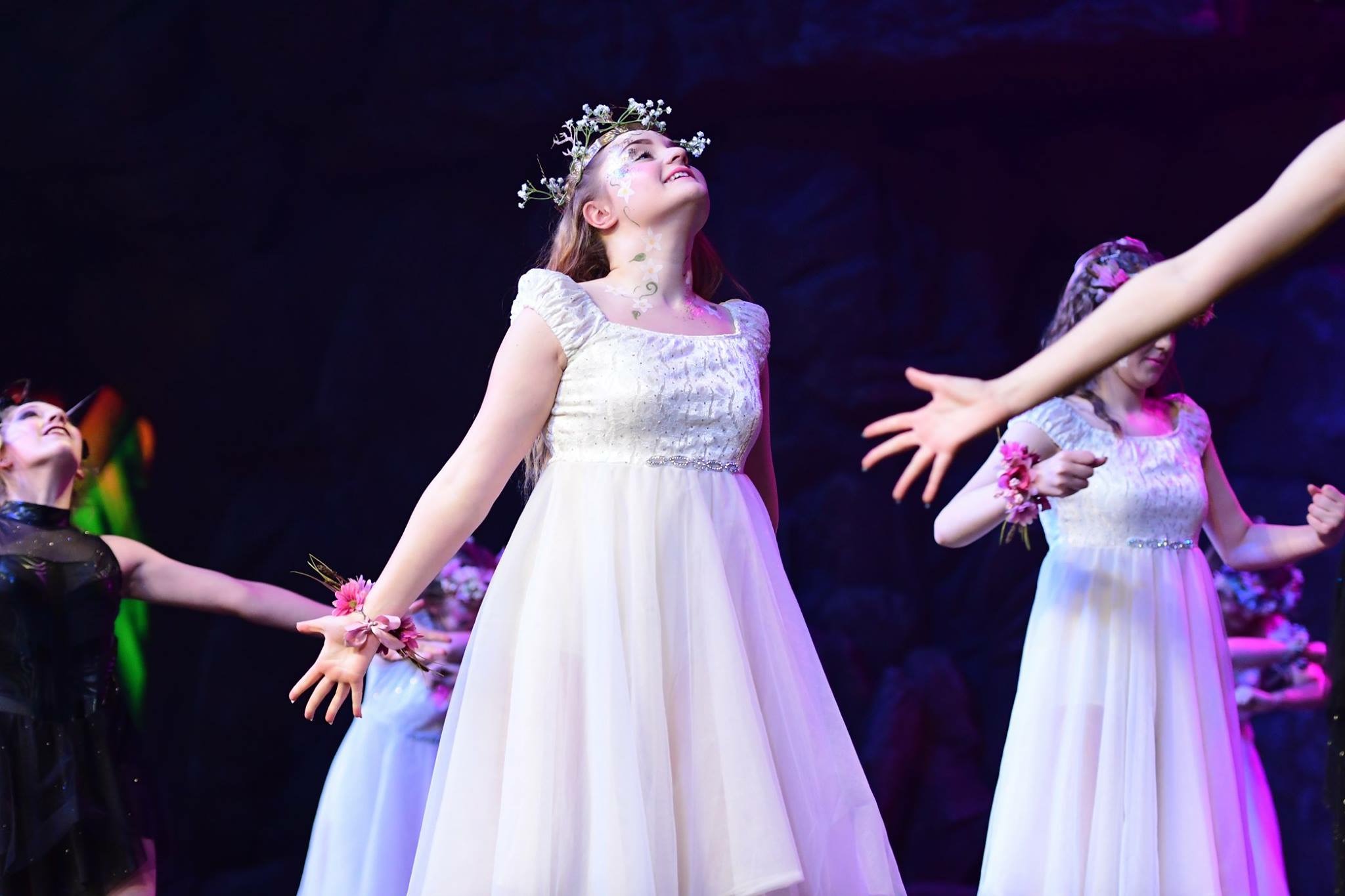 Talented pupils showcased by Disneyland after phenomenal dance performance