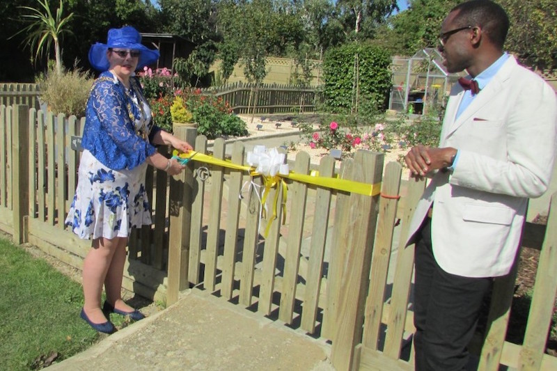 New-memorial-garden-unveiled-at-Pelham-House-immortalises-past-residents2