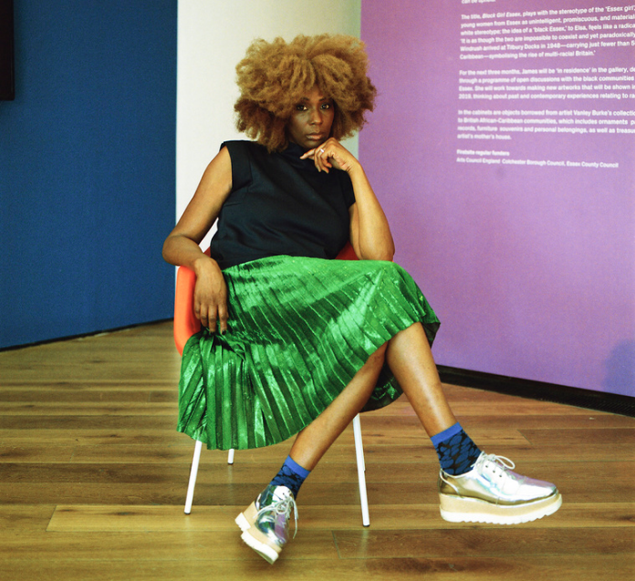 Father-of-two-hopes-to-dispel--Essex-Girl--stereotype-with-portrait-project3