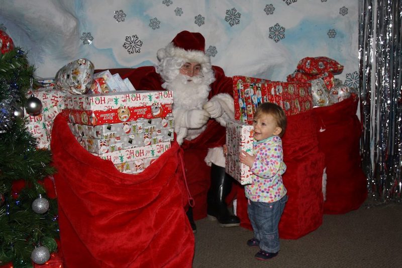 The-best-Christmas-Grottos-where-you-can-meet-Santa-in-the-East-4