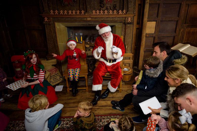 The-best-Christmas-Grottos-where-you-can-meet-Santa-in-the-Midlands-11