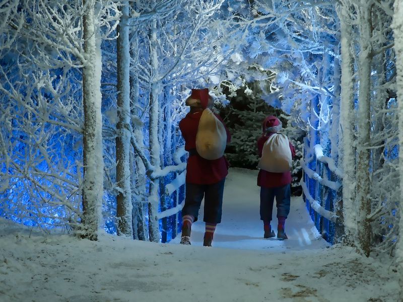 The-best-Christmas-Grottos-where-you-can-meet-Santa-in-the-South-10