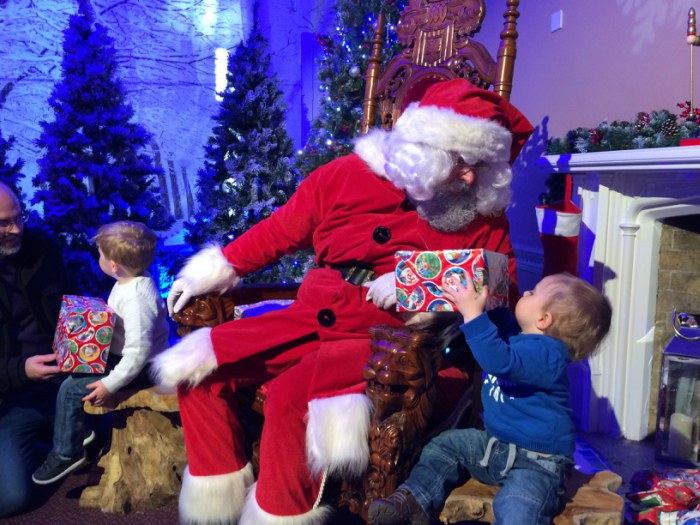 The-best-Christmas-Grottos-where-you-can-meet-Santa-in-the-South-5